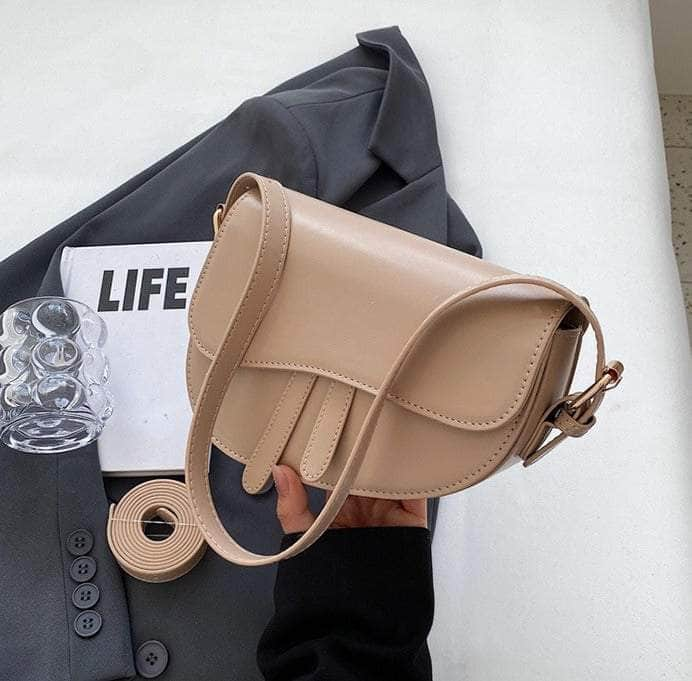 Sleek Saddle Shoulder Bag Tan