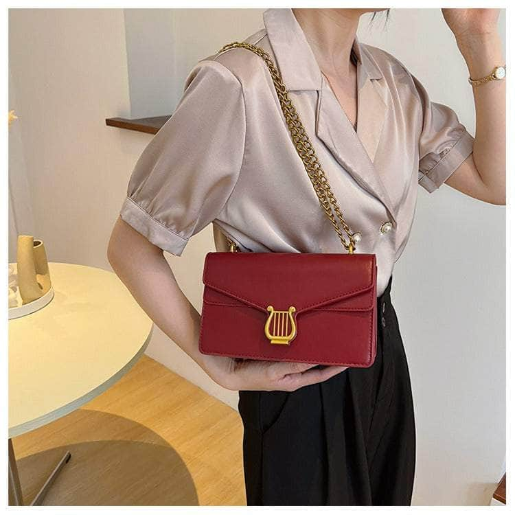 Sleek Square Bag with Fashionable Chain Strap