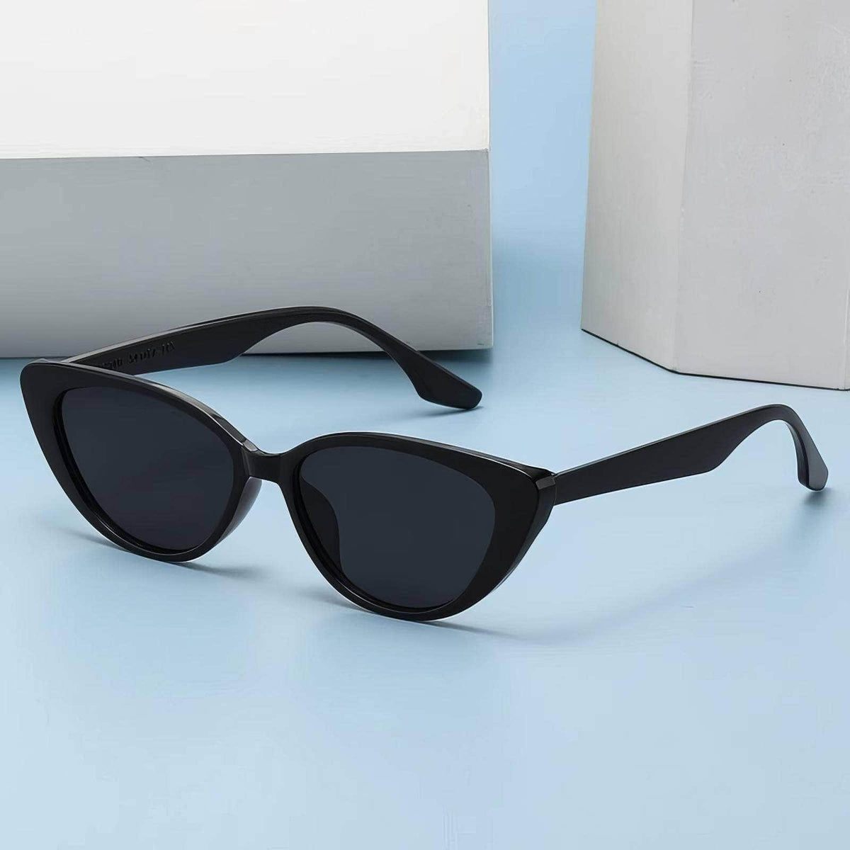 Small Frame Cat Eye Fashion Glasses Black/Gray / Resin