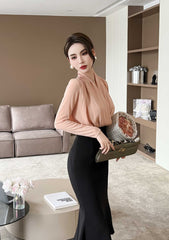 Solid Color Pleated Long Sleeve Blouse