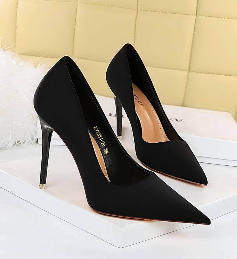 Solid Color Suede Pointed Toe Court Pumps