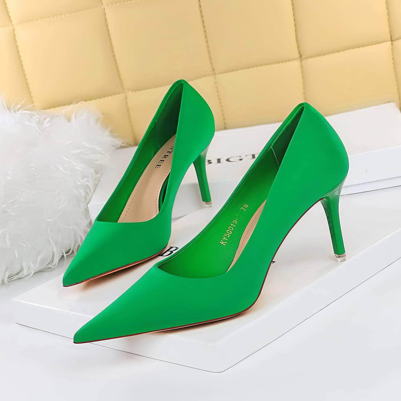 Solid Color Suede Pointed Toe Court Pumps