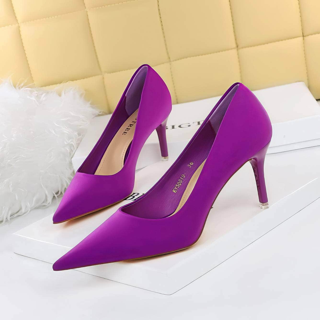 Solid Color Suede Pointed Toe Court Pumps