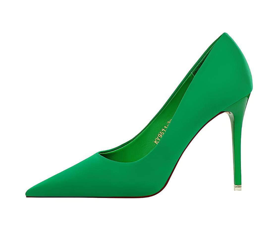 Solid Color Suede Pointed Toe Court Pumps EU 33 / Green / 7.5CM