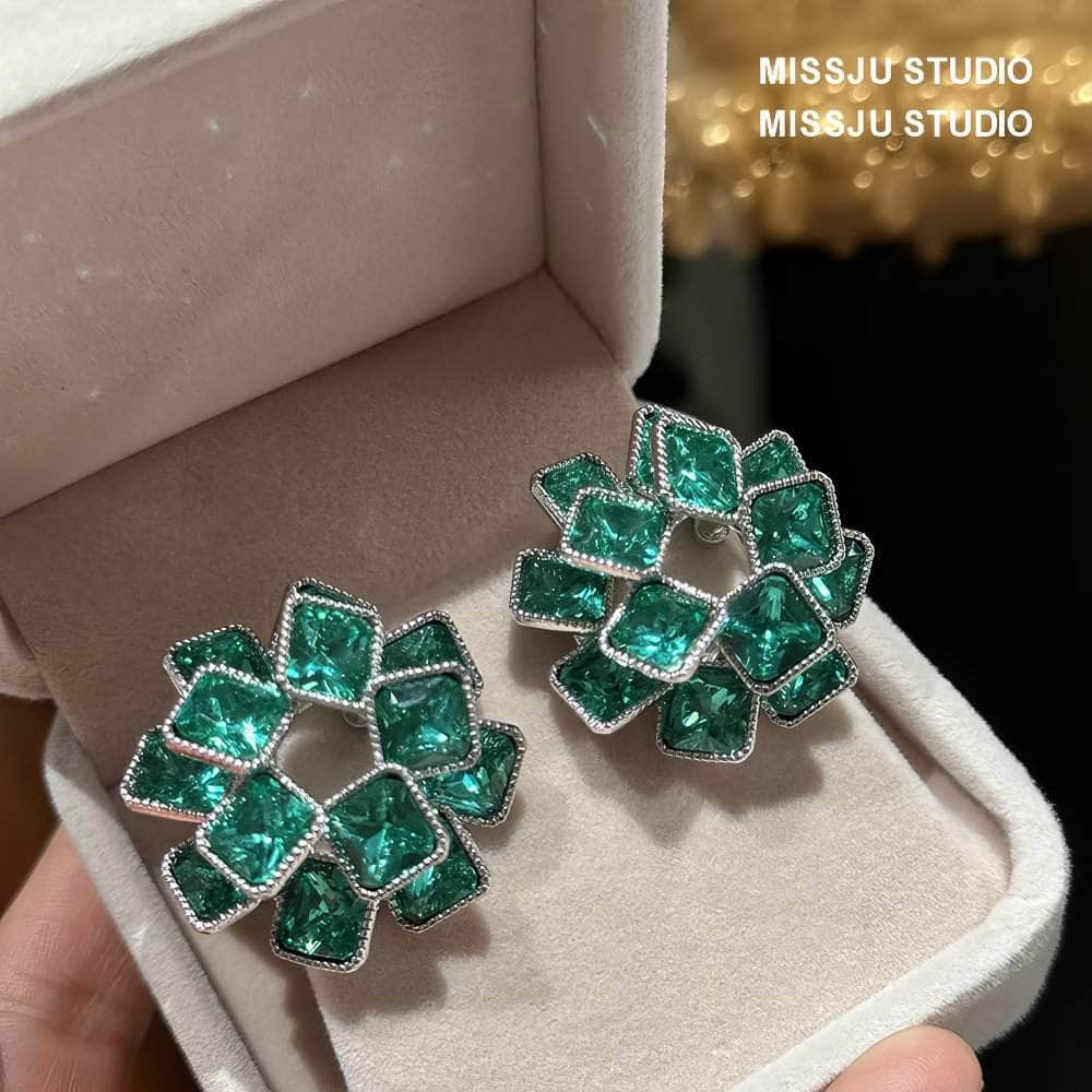 Sparkling Emerald Rhinestoned Layered Square Statement Earrings Green