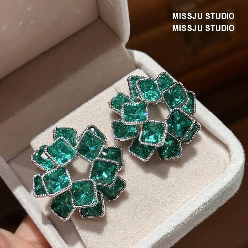 Sparkling Emerald Rhinestoned Layered Square Statement Earrings Green