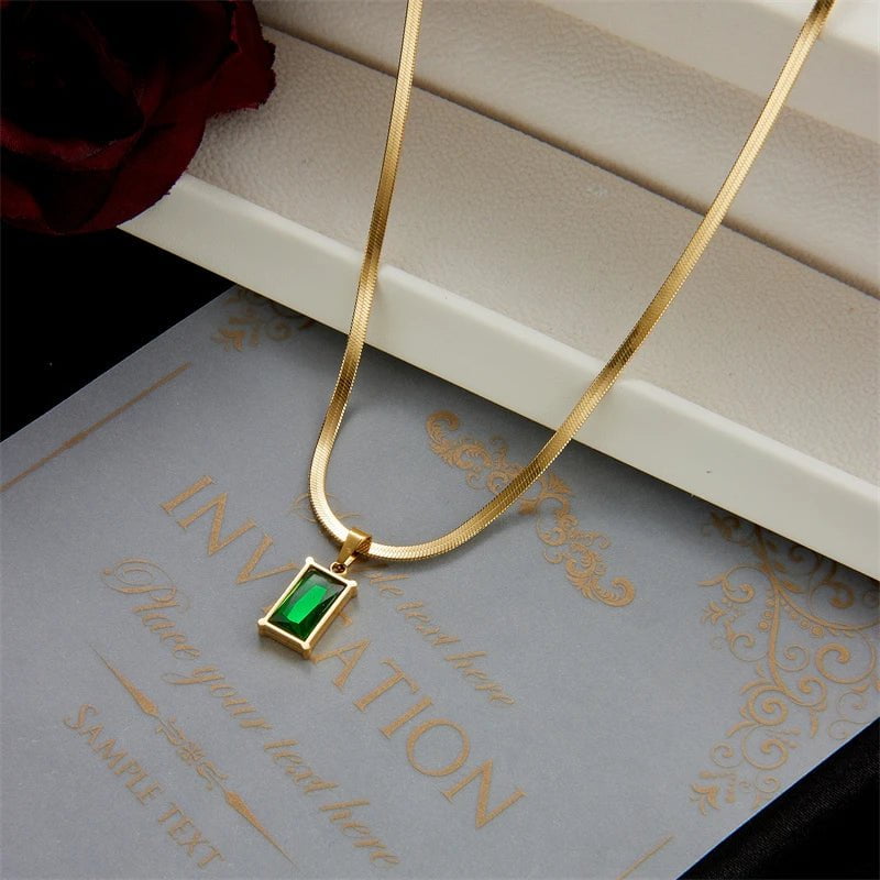 Stainless Steel Green Crystal Pendant Necklace for Women N1695