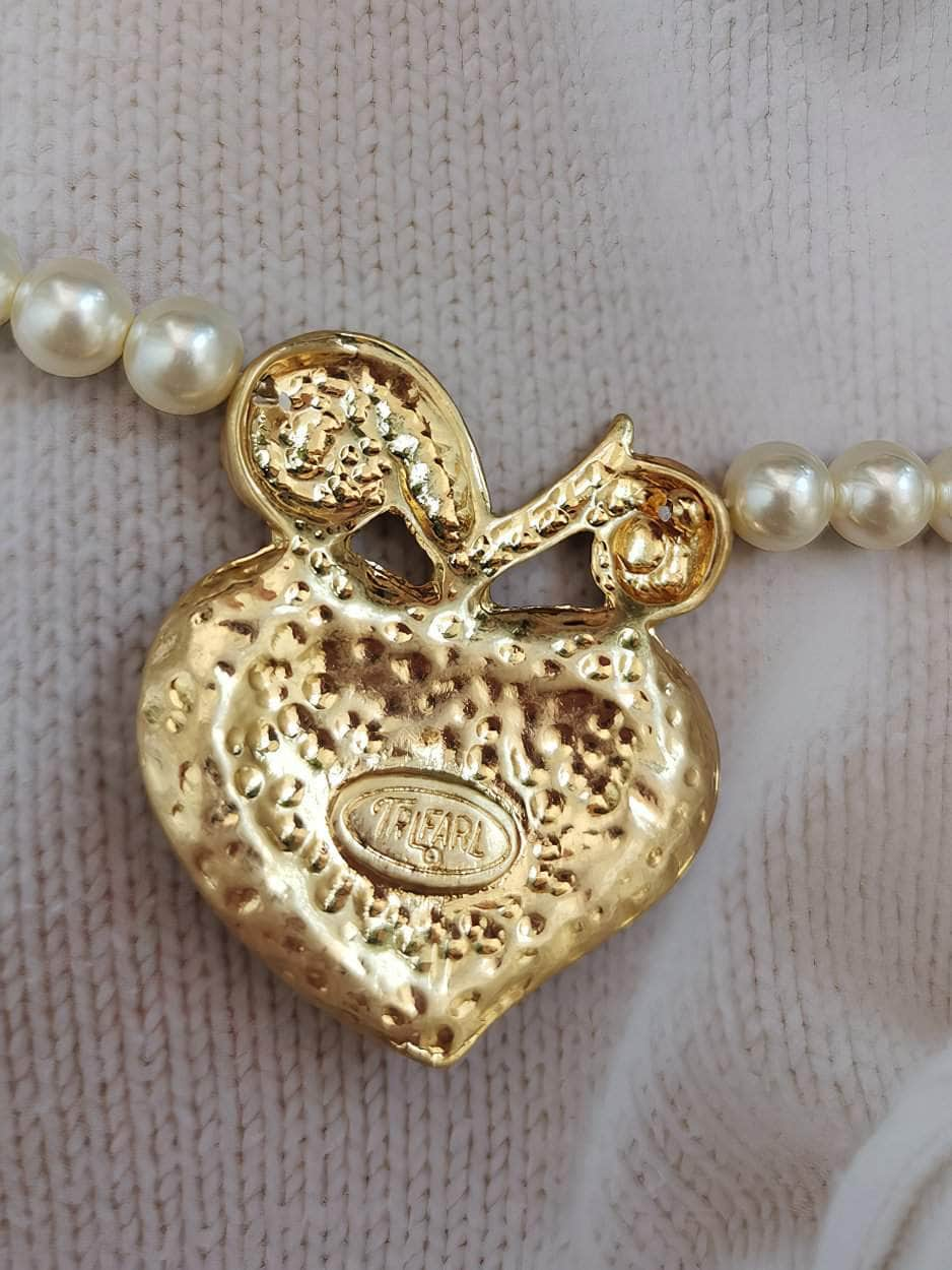 Statement Gold Enamel Pendant Pearl Vintage Necklace Gold