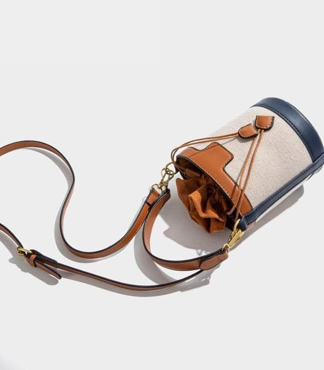 Stylish Barrel-shaped Crossbody Bag with Color Contrast