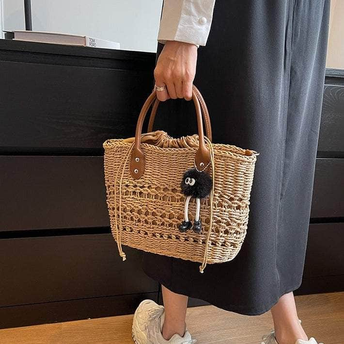 Stylish Handwoven Straw Crossbody Handbag