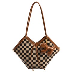 Stylish Ladies Leather Tote Bag with Accessory