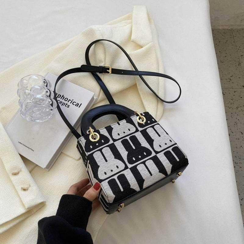 Stylish Shoulder Bag With Unique Bed-Inspired Handle Black / No Pearl