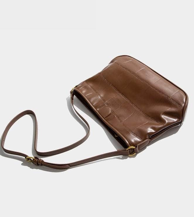 Stylish Vintage Leather Underarm Purse