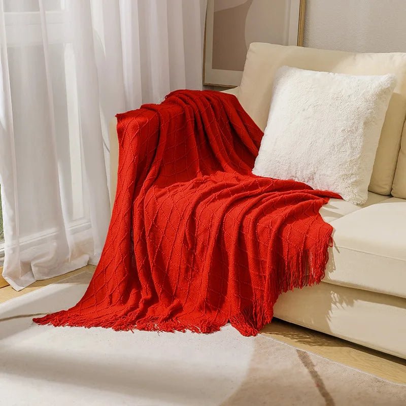 Tasseled Textured Knit Throw Blanket: Cozy, Decorative Woven Boho Blanket for Sofa, Bed, and Chair diamond red / 127x180cm