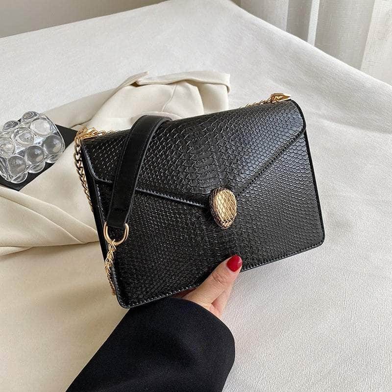 Trendy Flap Chain Crossbody Bag Black