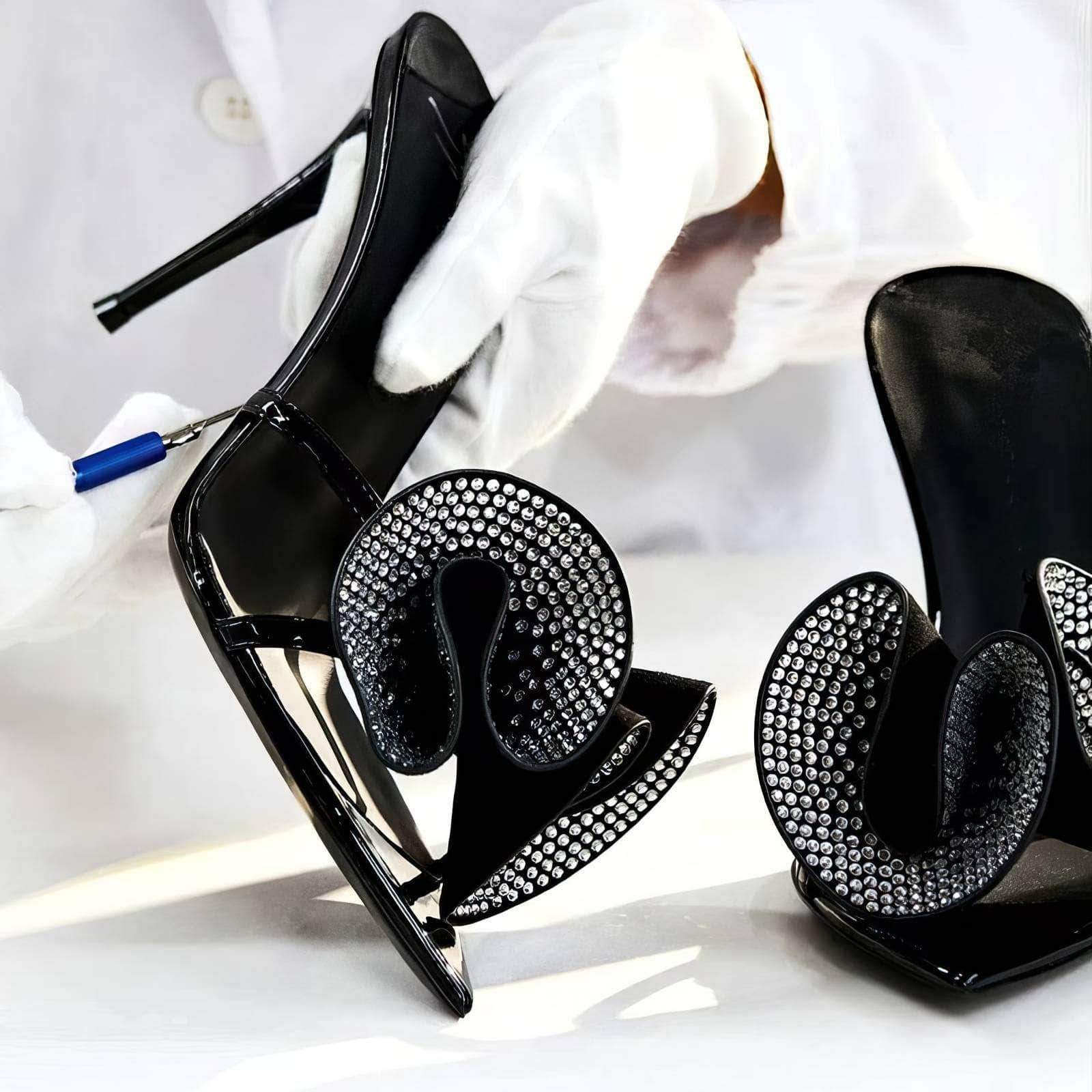 Trendy Small Bow Flower High Heels