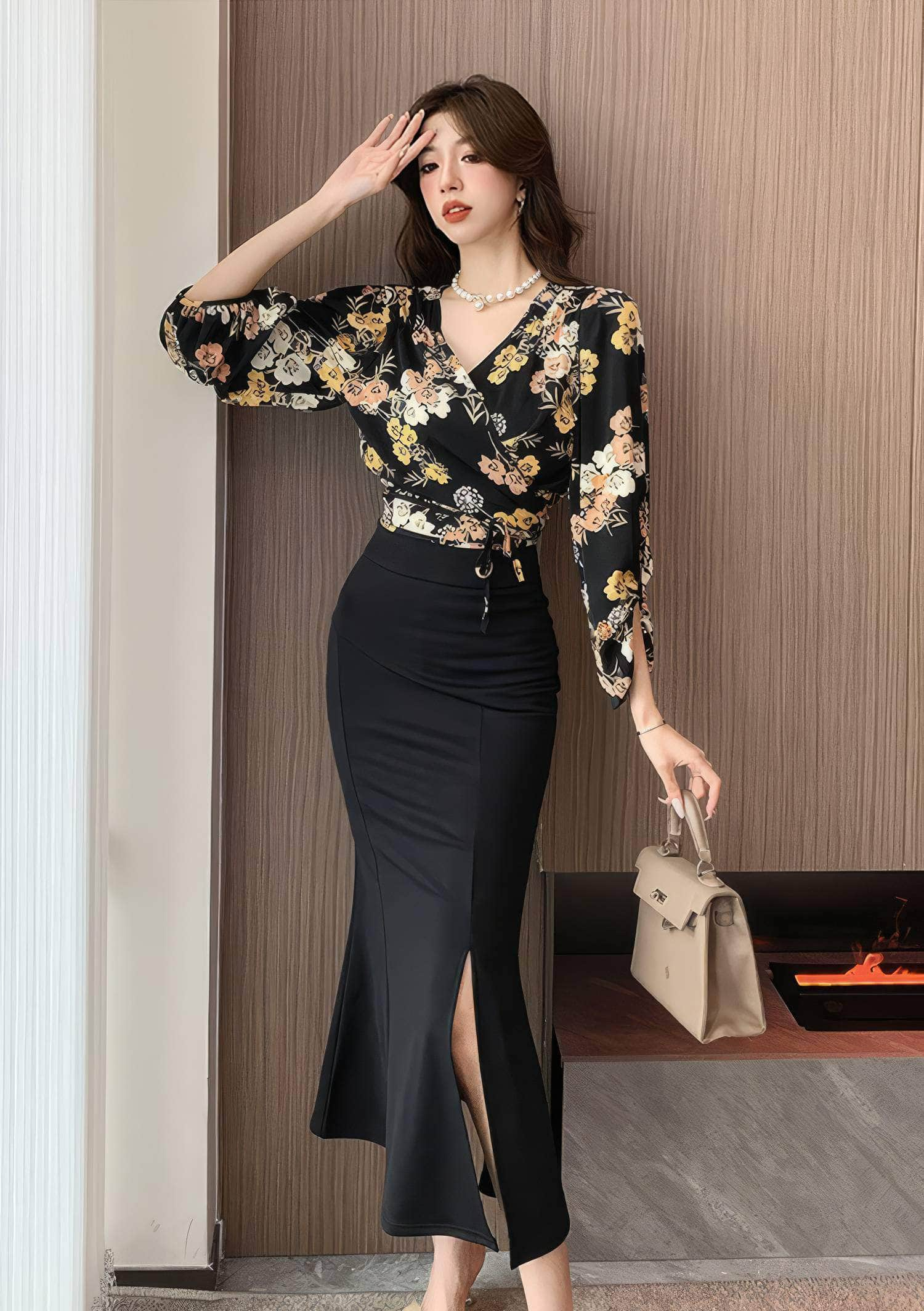 Two-Piece Floral Print Top Mermaid Skirt S / Black