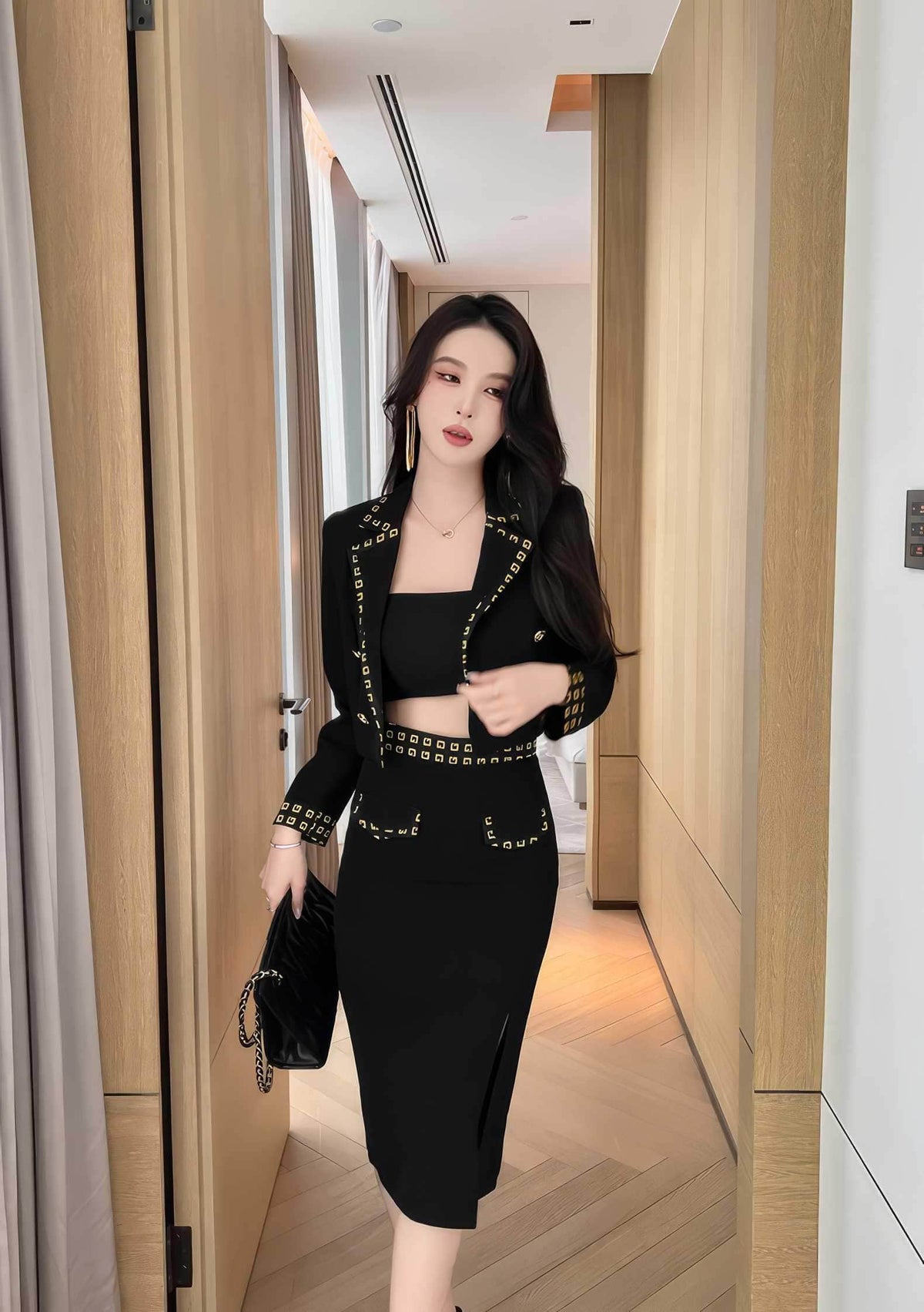 Two Piece Long Sleeve Blazer Skirt Set S / Black