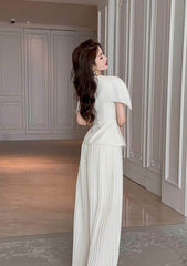 Two-Piece Sleeveless Pleated Wide-Leg Pants