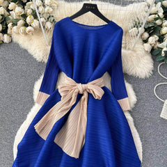 Two-Toned Mesh Bow Detailed Loose Dress