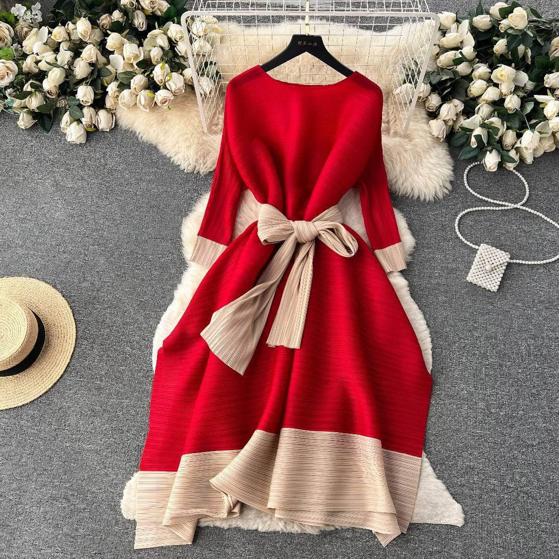 Two-Toned Mesh Bow Detailed Loose Dress MAX SIZE / Red / With Belt