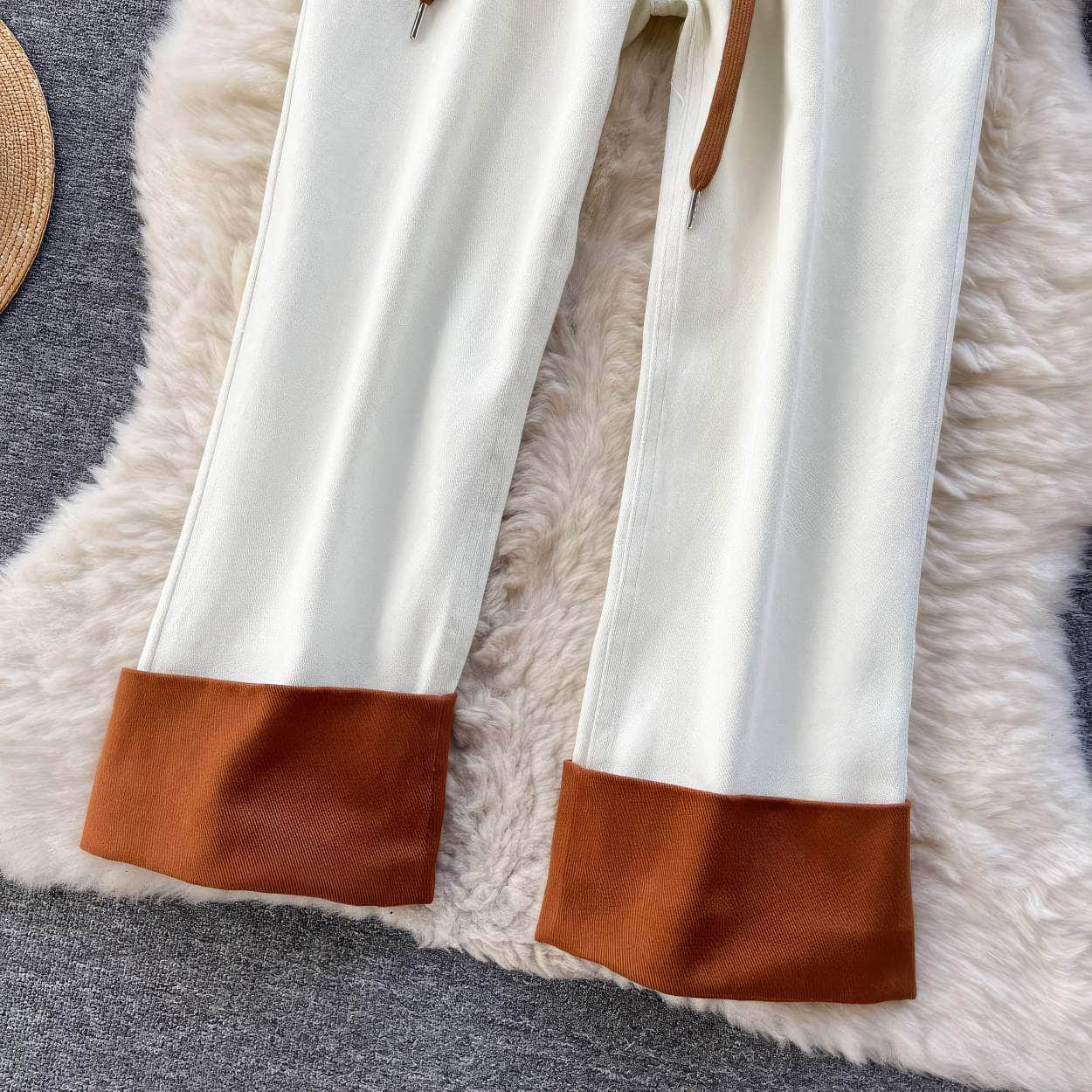 Two-Toned Vintage Wide Leg Pants