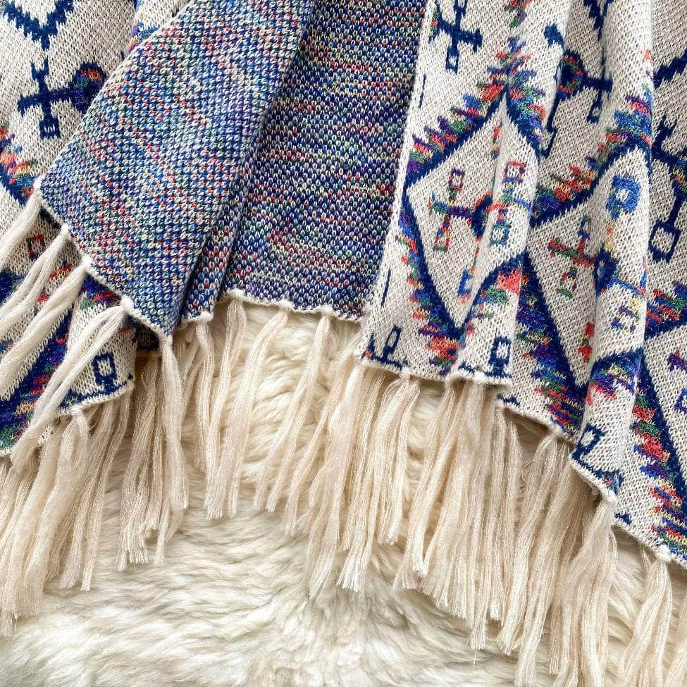 Vintage Bohemian Tassel Detailed Shawl