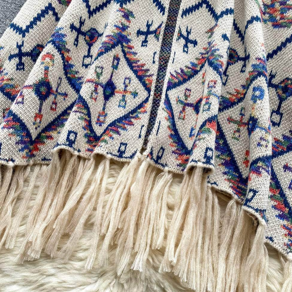 Vintage Bohemian Tassel Detailed Shawl