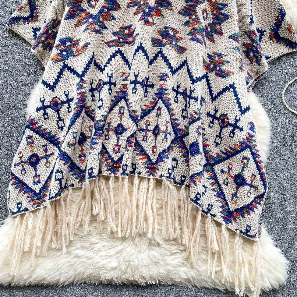 Vintage Bohemian Tassel Detailed Shawl