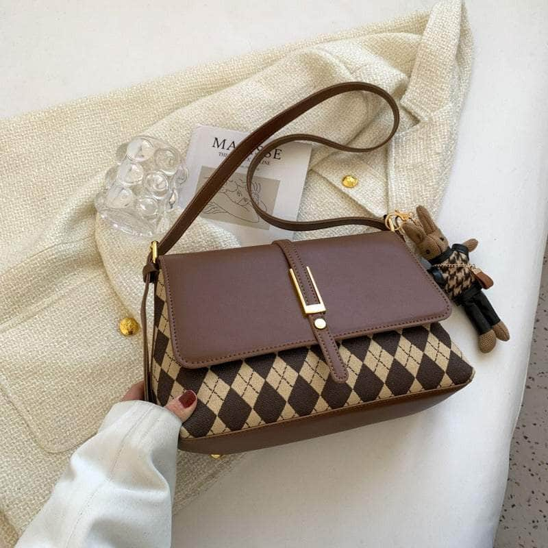 Vintage-inspired Faux Leather Shoulder Crossbody Handbag Brown