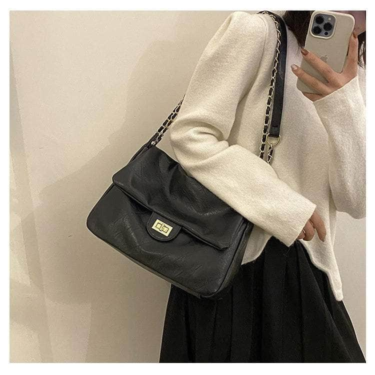 Vintage XL Shoulder Bag