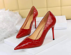 Woven Detail Glossy Stiletto High Heels EU 33 / Red / 9.5CM